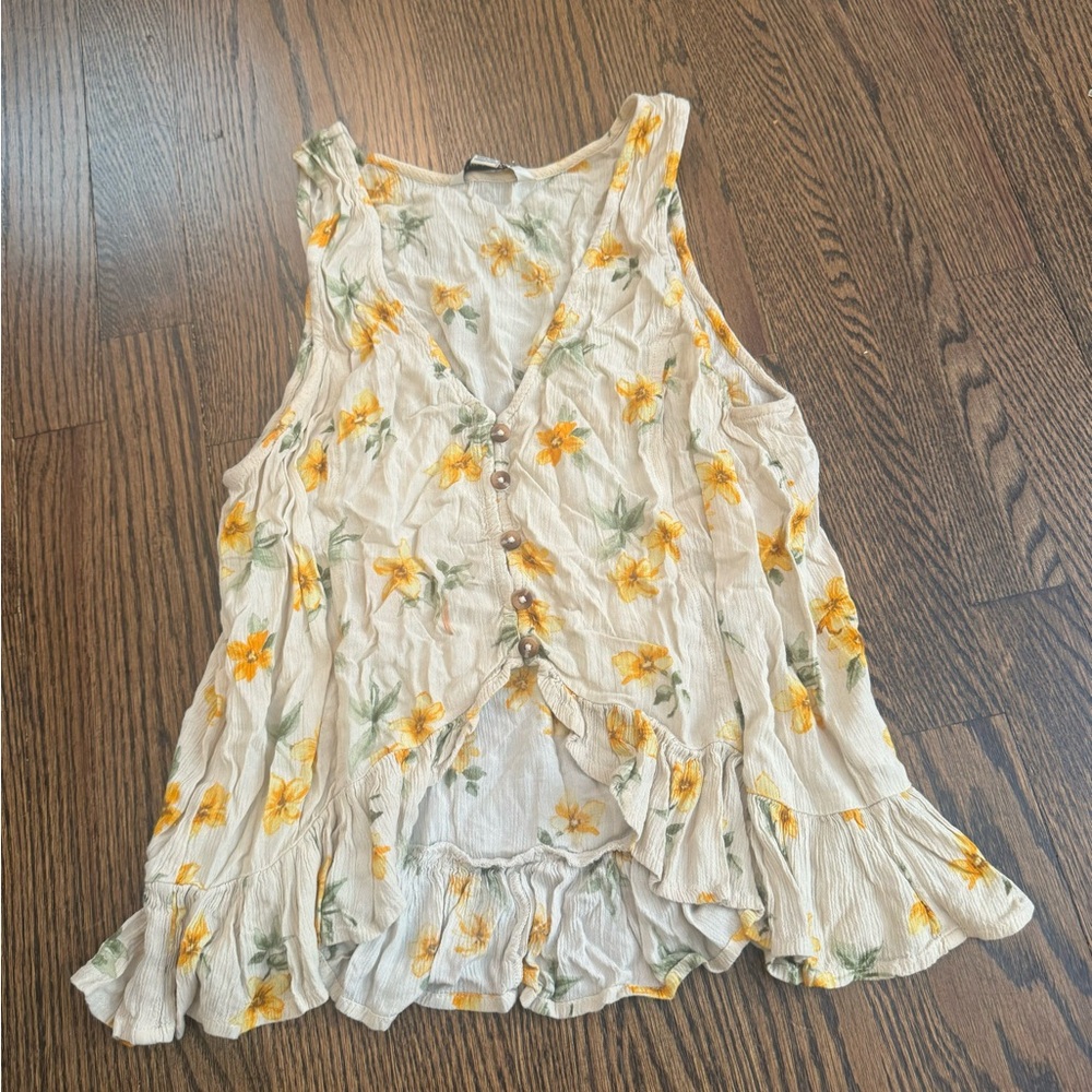 American Eagle Outfitters White Cream Ruffled Sleeveless Blouse